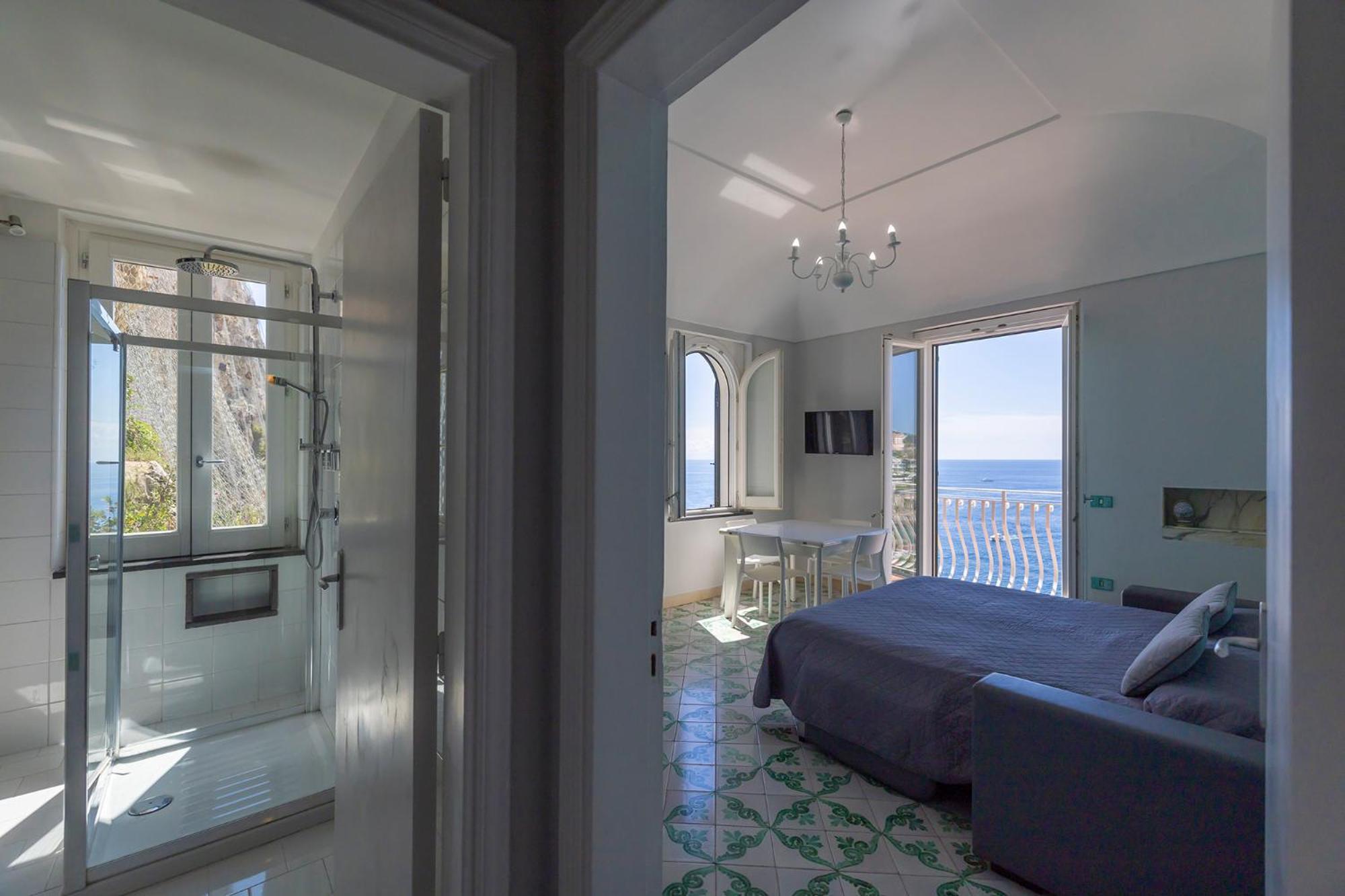 Apartments Amalfi Design Sea View Accessible By 250 Steps Eksteriør billede